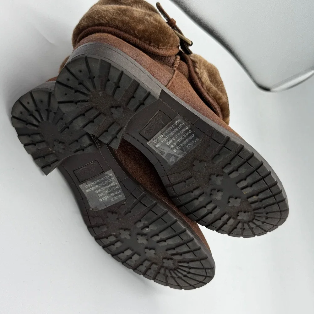 Bass‎ Women Brown Faux Fur Lined Ankle Boots With Buckle Accent Size 6M Leather